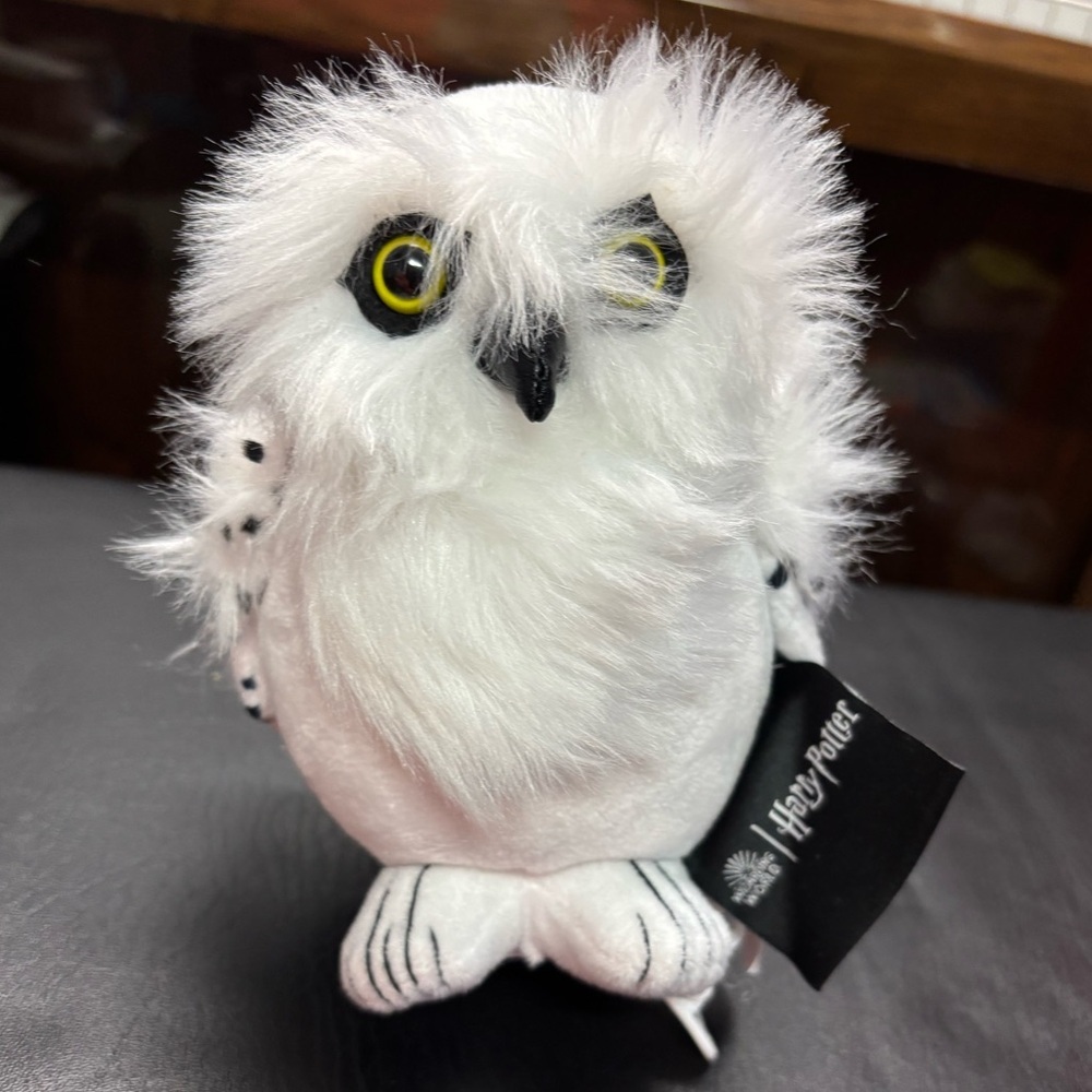 Wizarding World of Harry Potter Hedwig Snow Owl Clip 7" Plush Costume Accessory